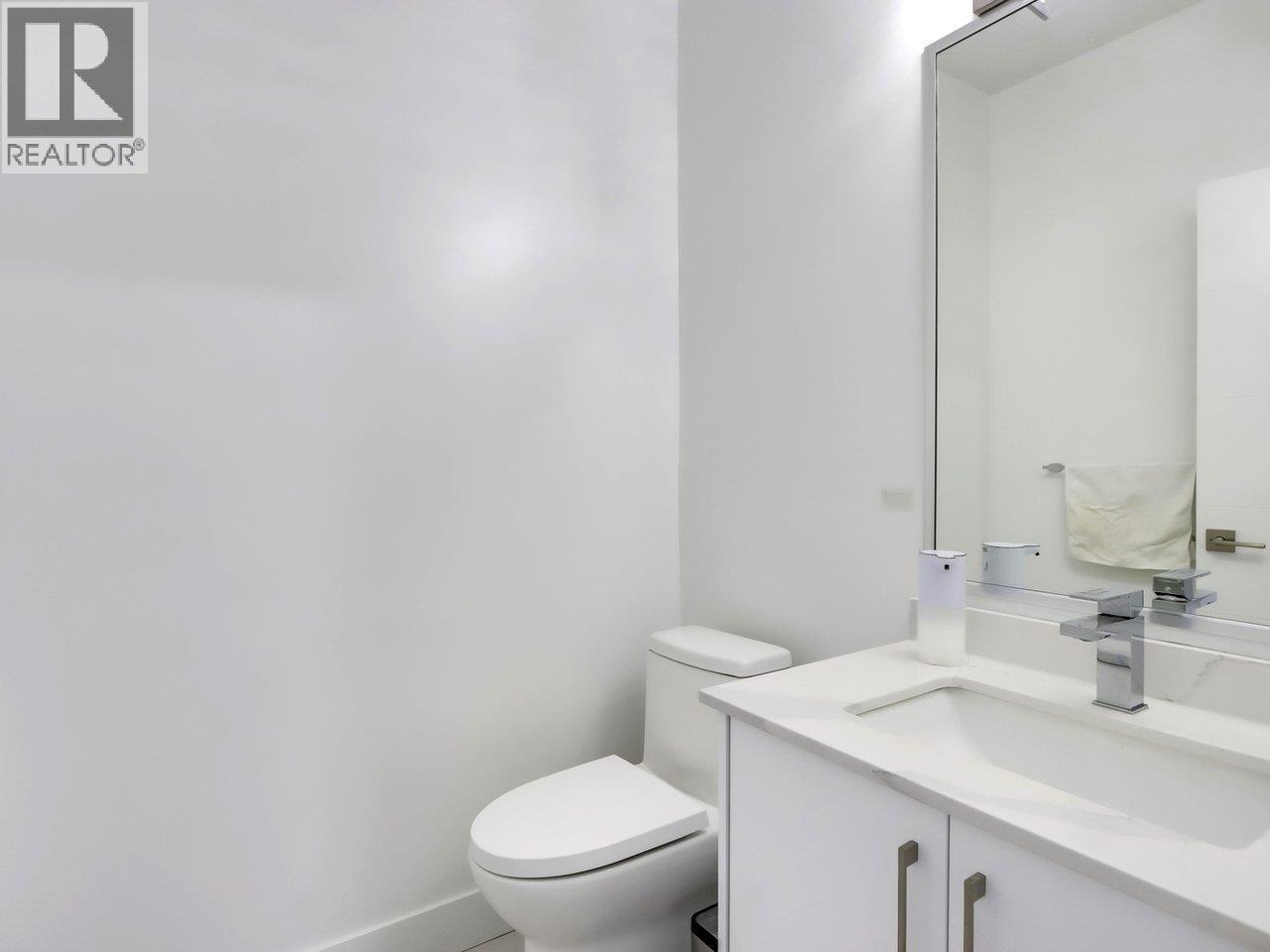 103 906 QUADLING AVENUE, Coquitlam