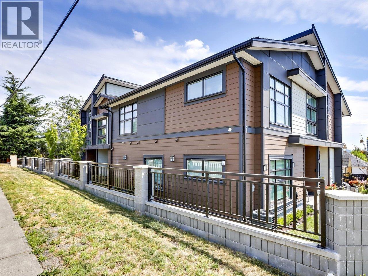 103 906 QUADLING AVENUE, Coquitlam