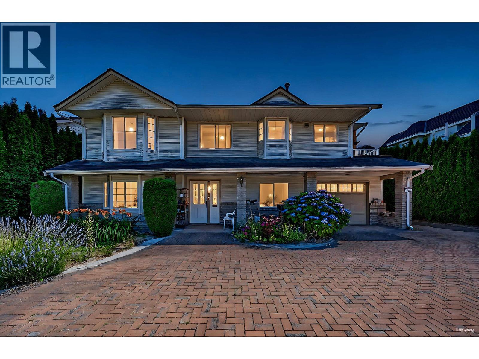 10560 GRANVILLE Avenue, Richmond