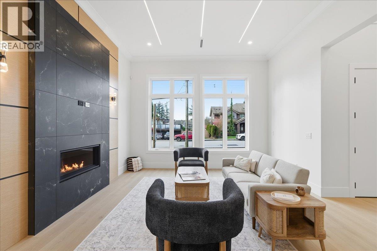 821 PORTER STREET, Coquitlam