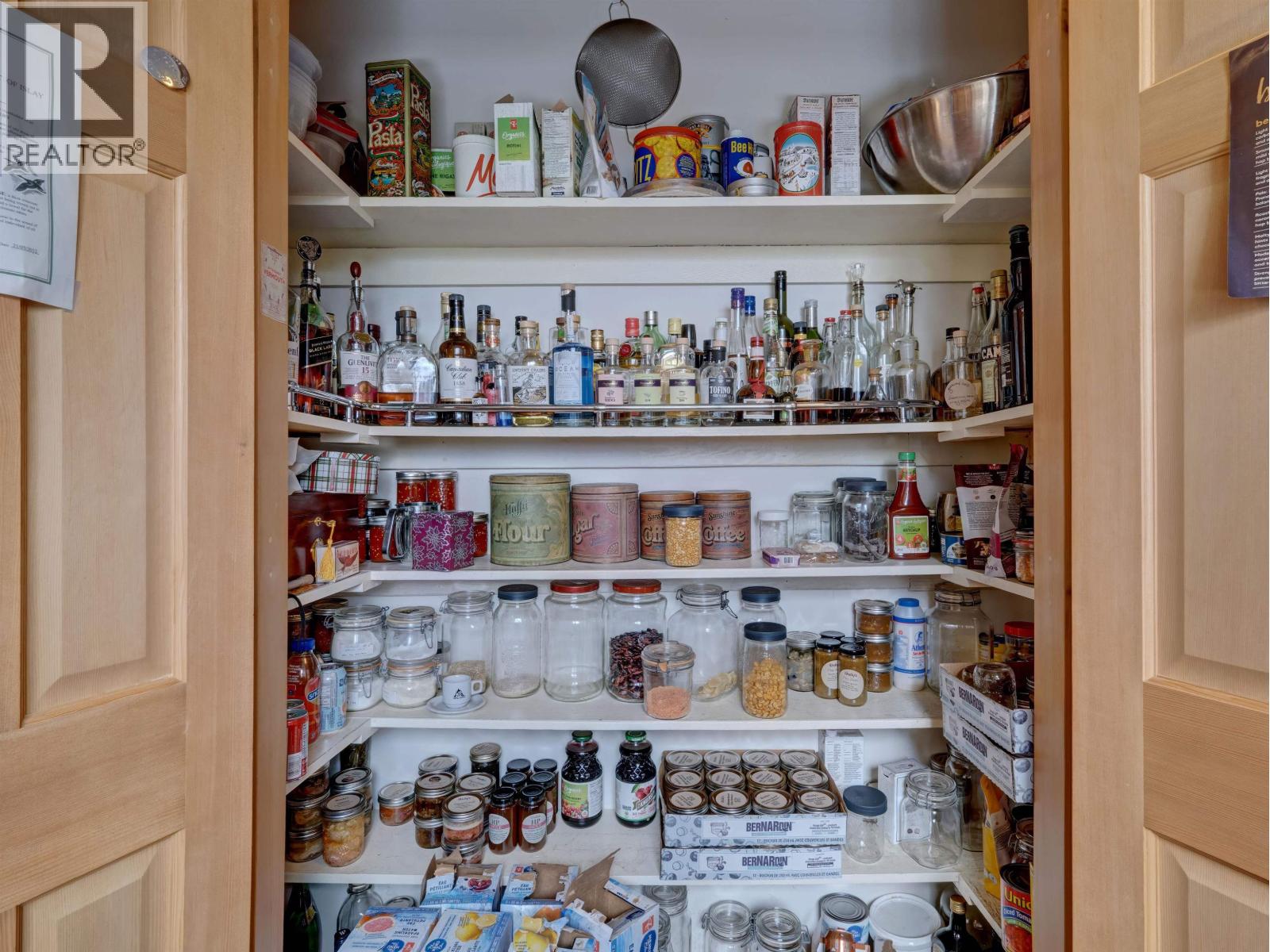 6183 BLIGH ROAD, Sechelt