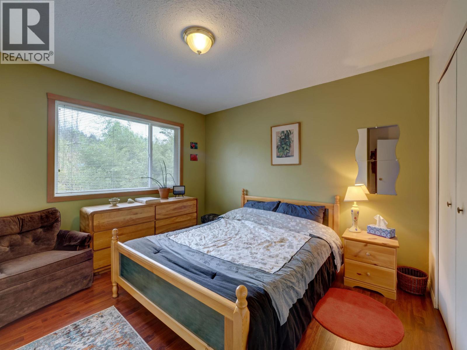 6183 BLIGH ROAD, Sechelt