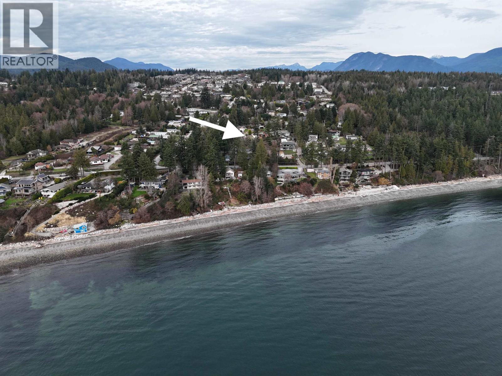6183 BLIGH ROAD, Sechelt