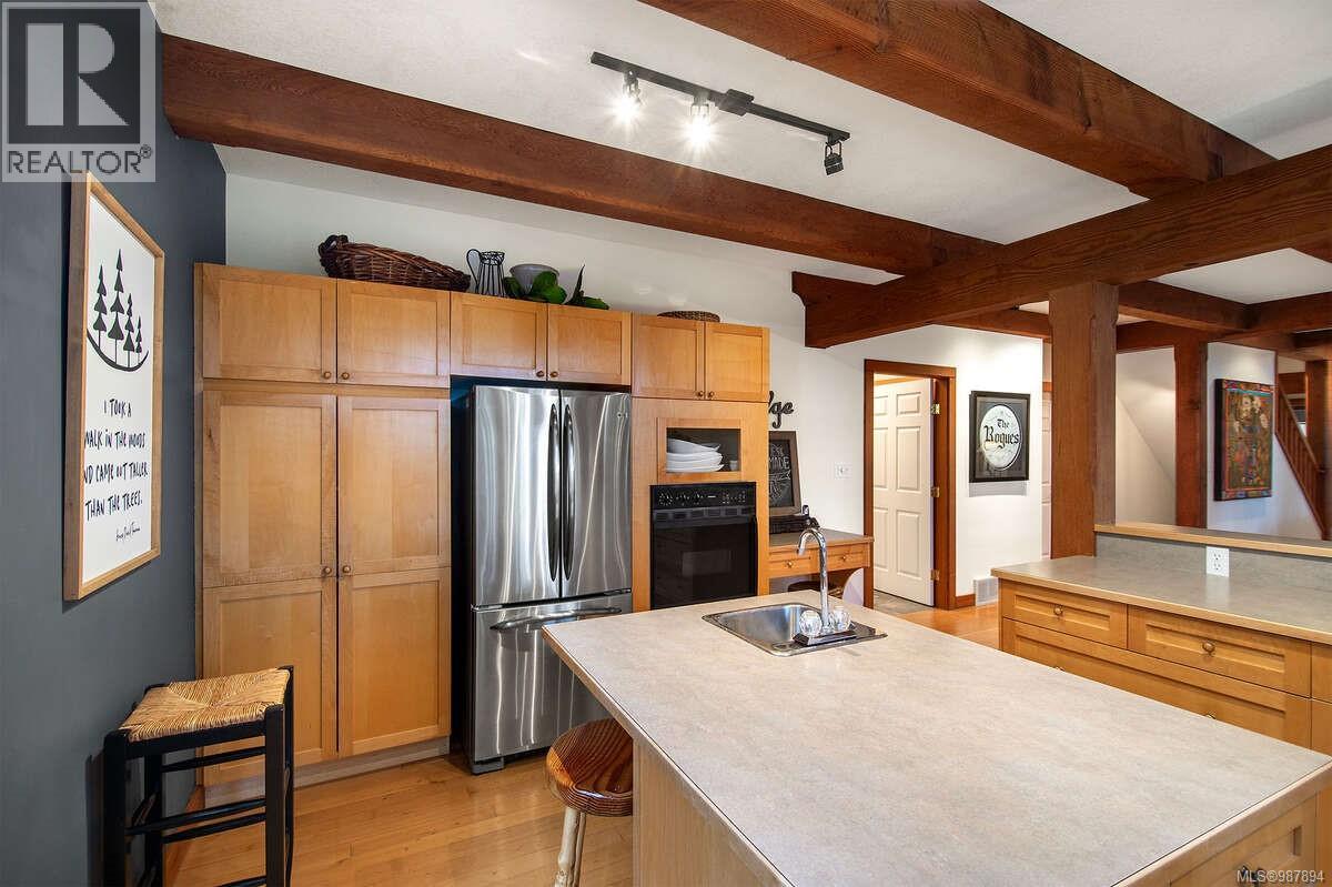 3065 Martin Rd, Campbell River