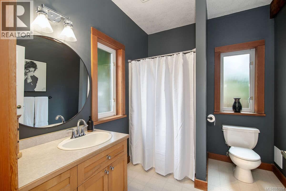 3065 Martin Rd, Campbell River