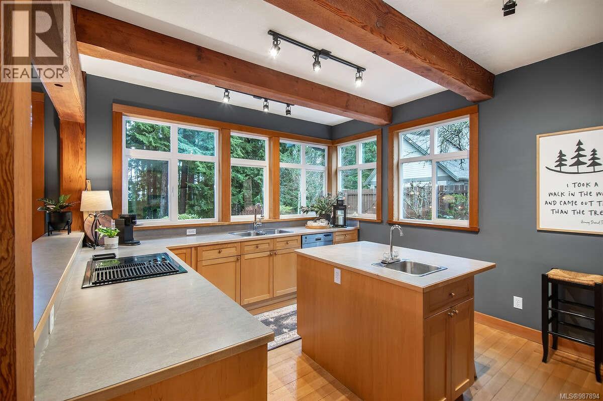 3065 Martin Rd, Campbell River