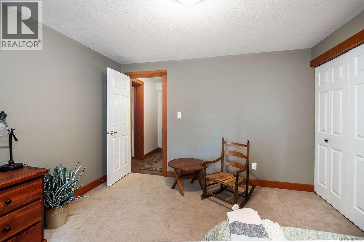 3065 Martin Rd, Campbell River