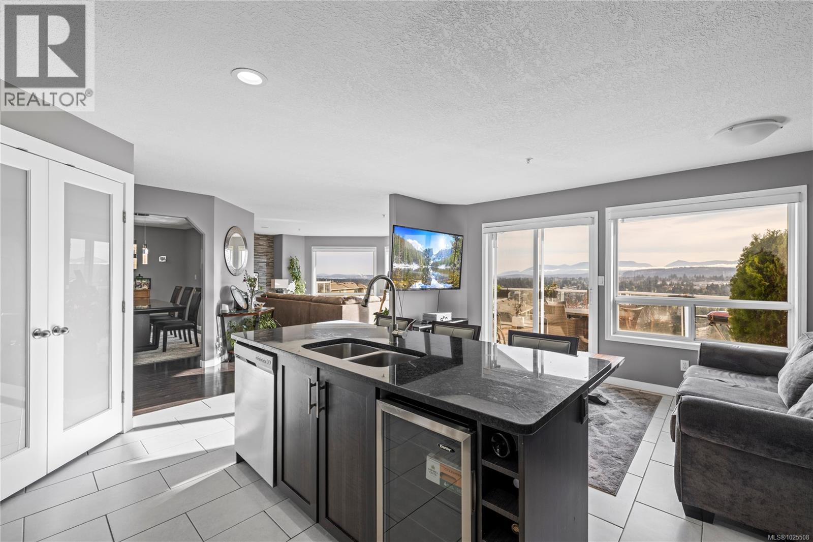 3395 Edgewood Dr, Nanaimo