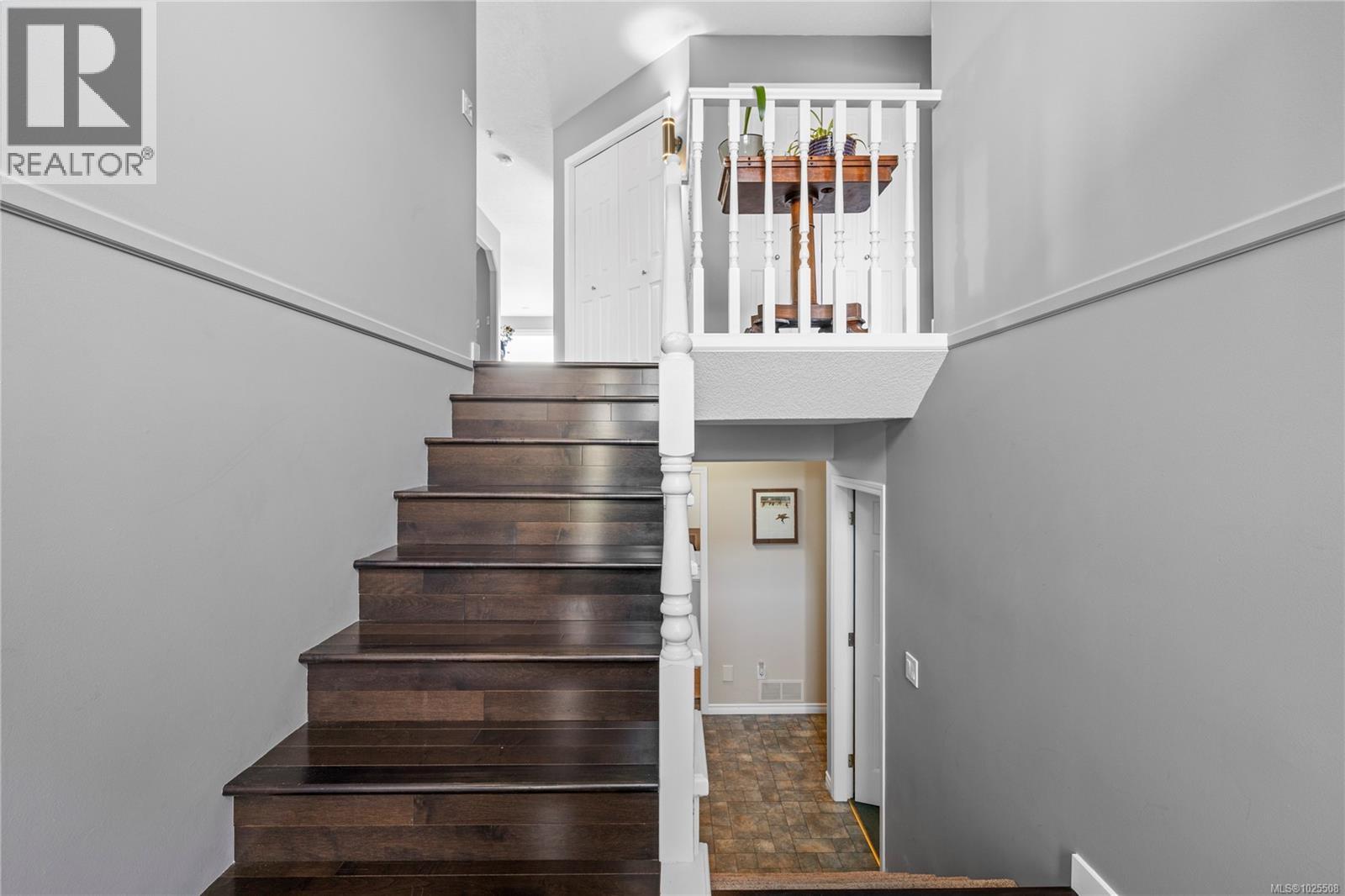 3395 Edgewood Dr, Nanaimo