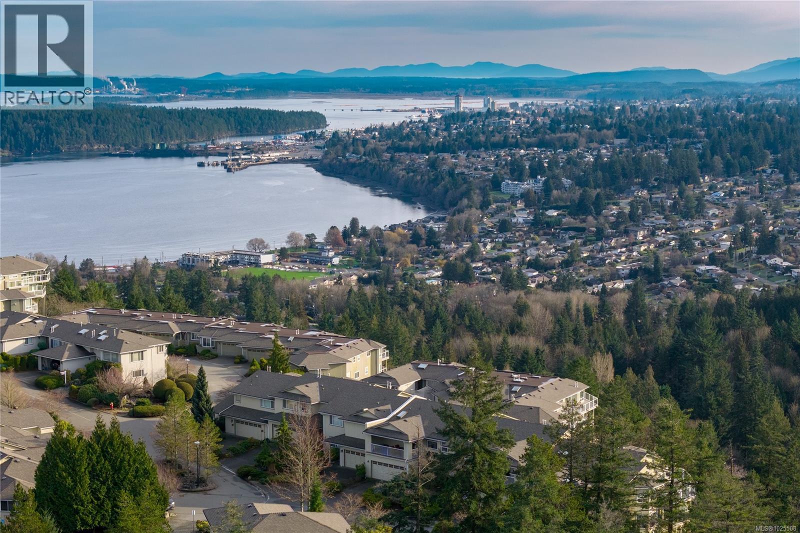 3395 Edgewood Dr, Nanaimo