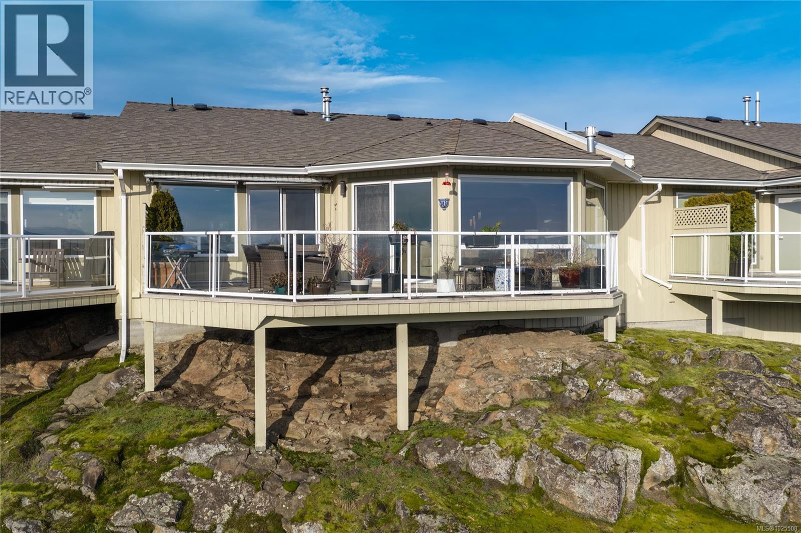 3395 Edgewood Dr, Nanaimo