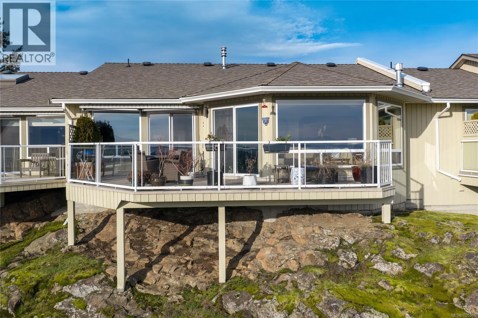 3395 Edgewood Dr, Nanaimo