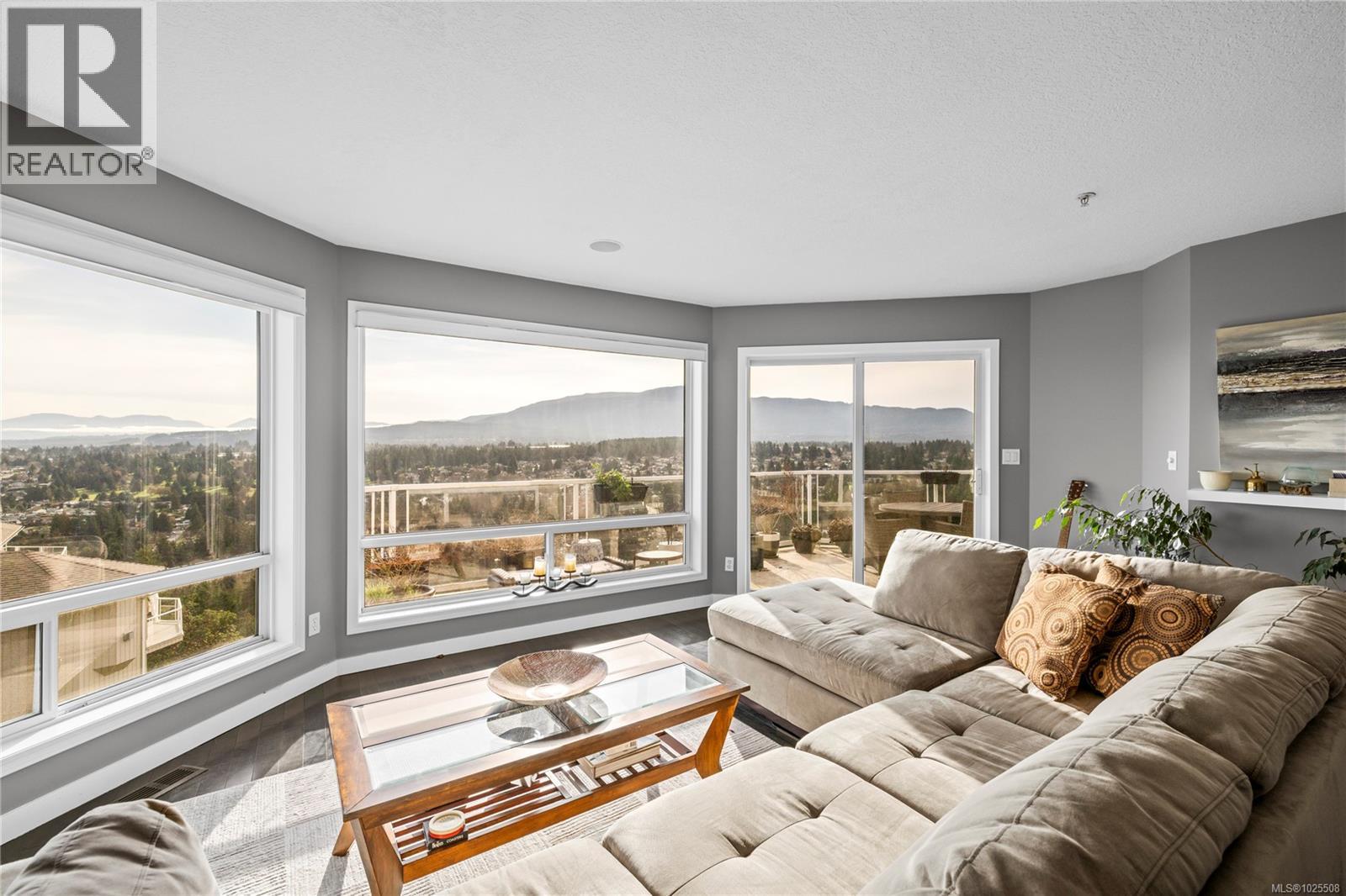 3395 Edgewood Dr, Nanaimo