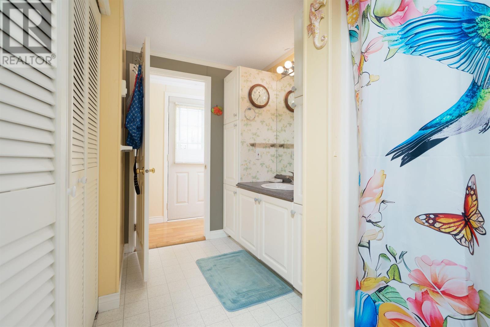 Property 11 of 18 of 9 Ninth Street