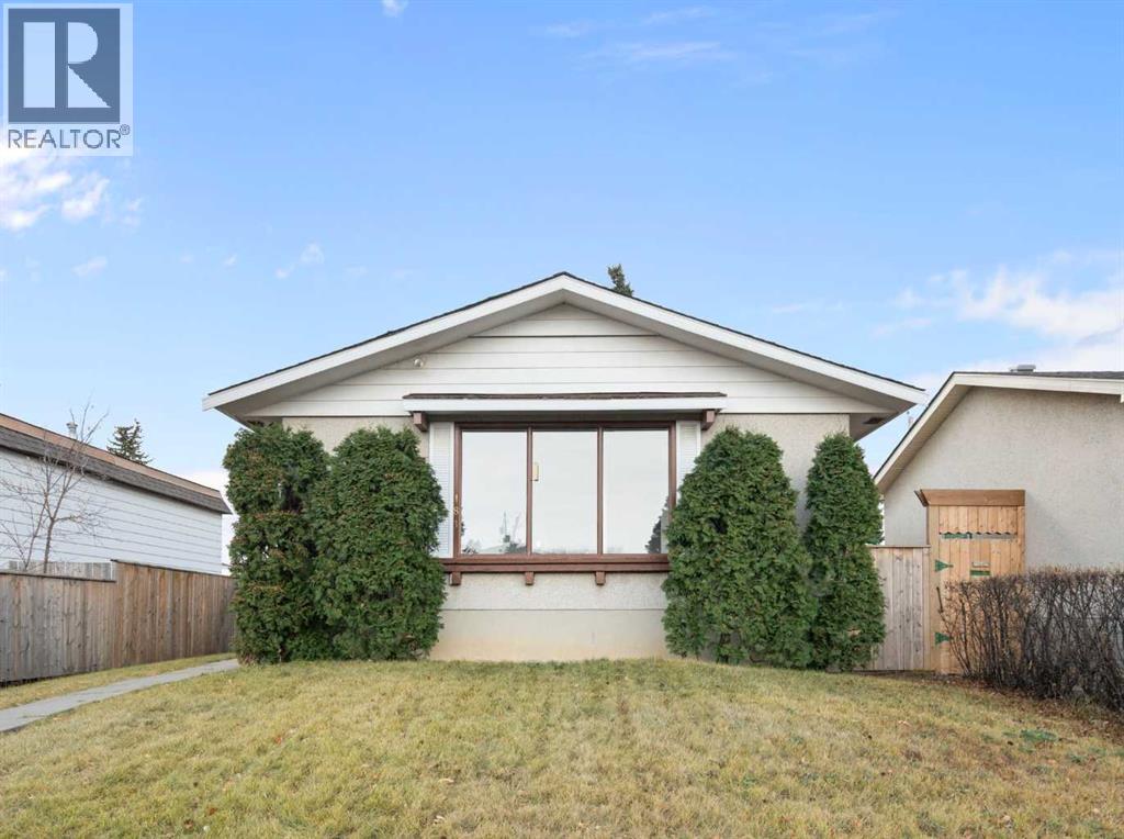 181 Dovercliffe Close SE, Calgary, Alberta