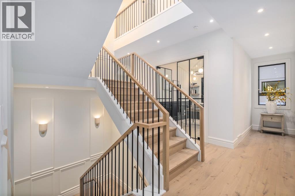 Single Family House for Sale in  Toronto Crescent NW St Andrews Heights Calgary 