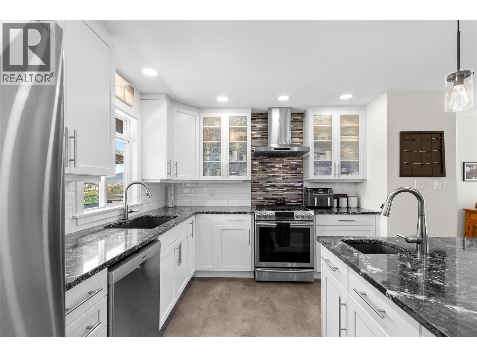 3905 17th Avenue, Vernon