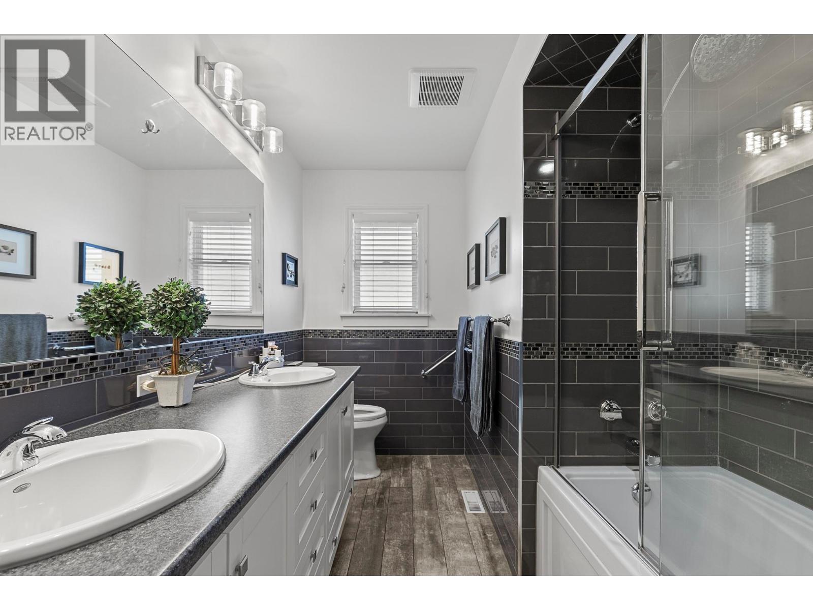 3905 17th Avenue, Vernon