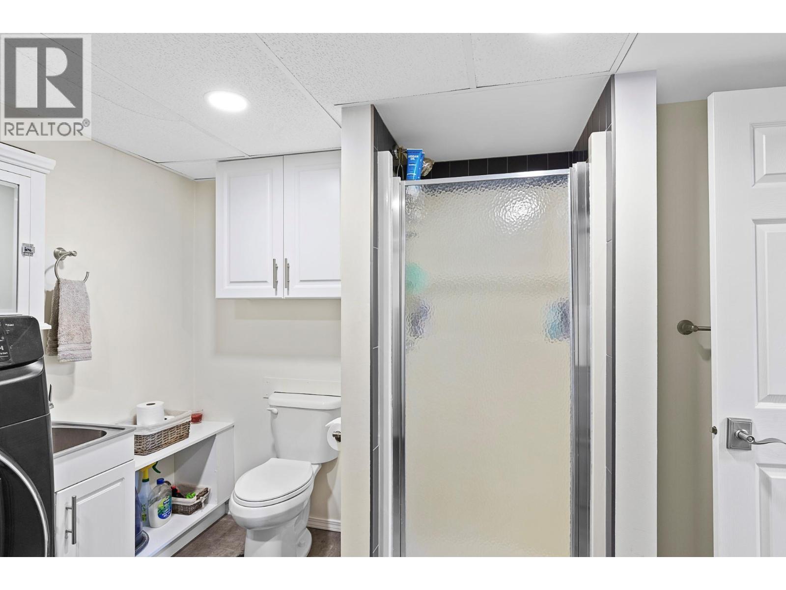 3905 17th Avenue, Vernon