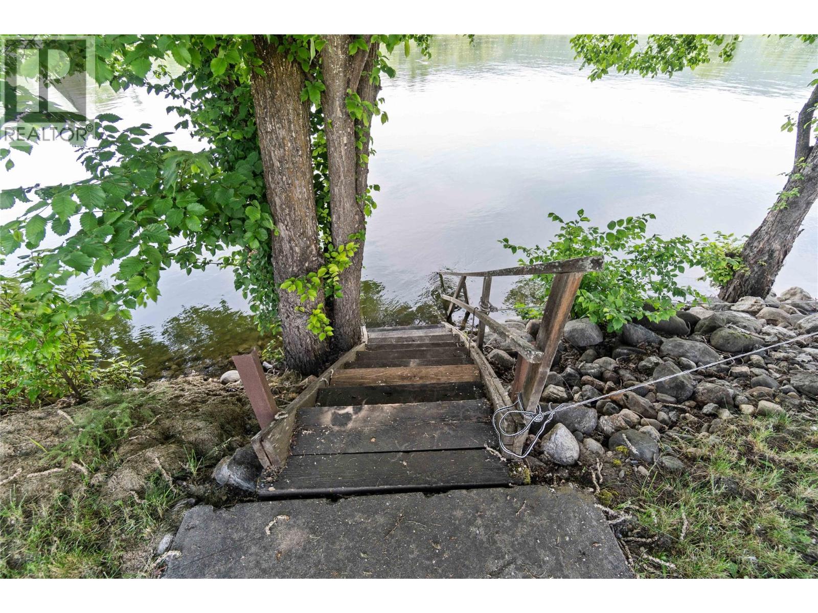 7088 97A Highway, Grindrod