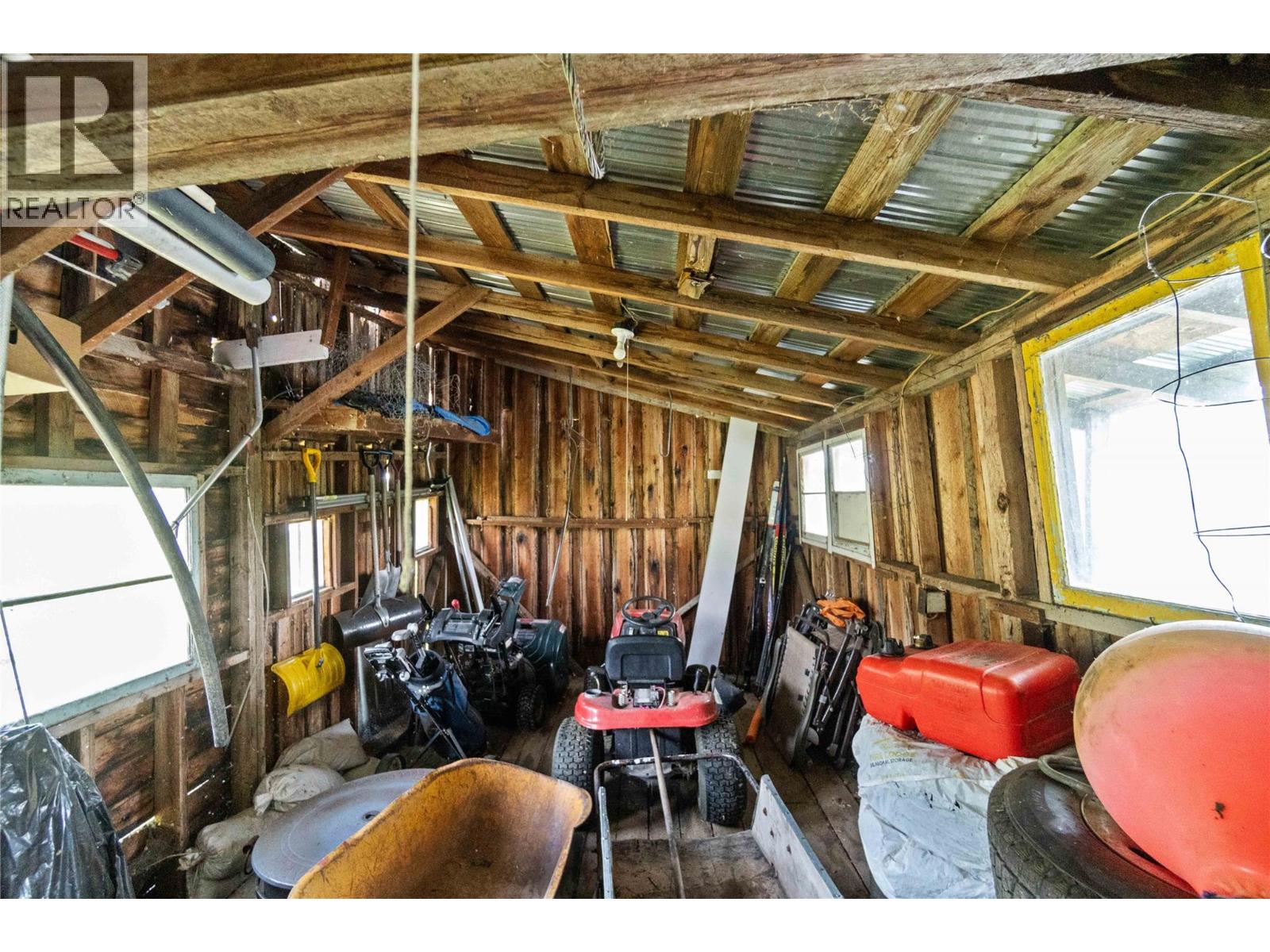 7088 97A Highway, Grindrod