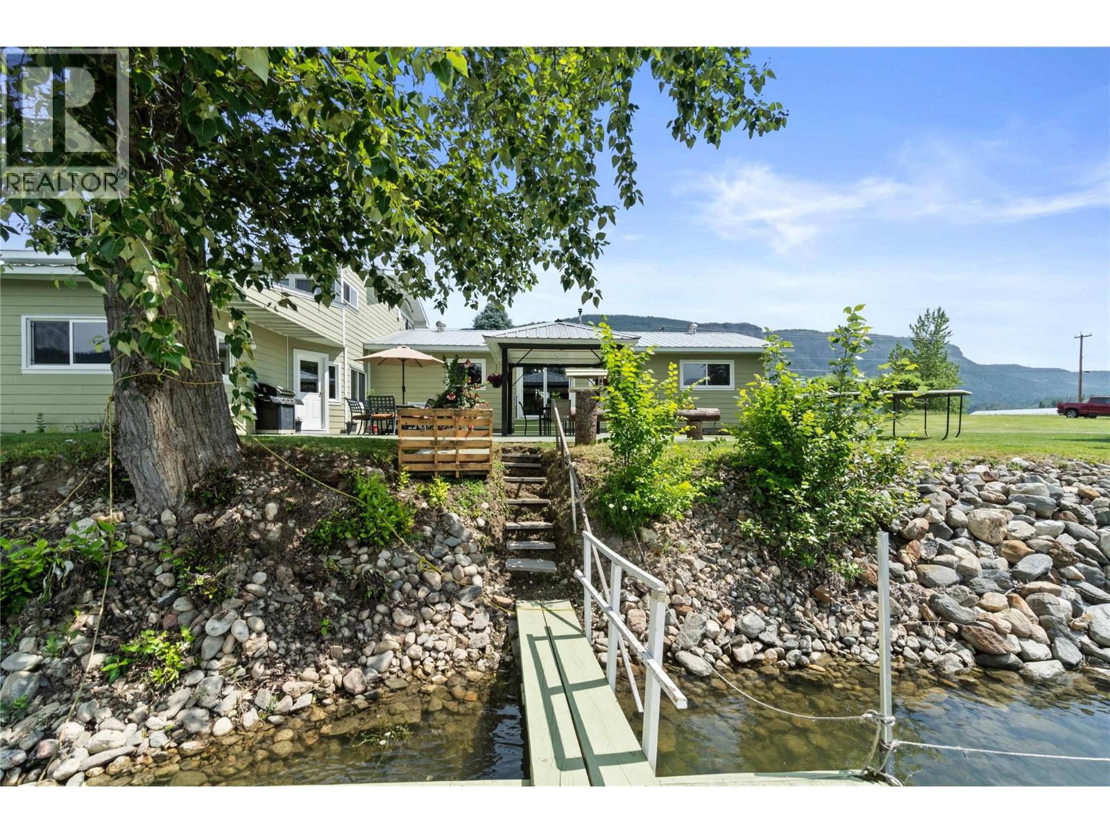 7088 97A Highway, Grindrod