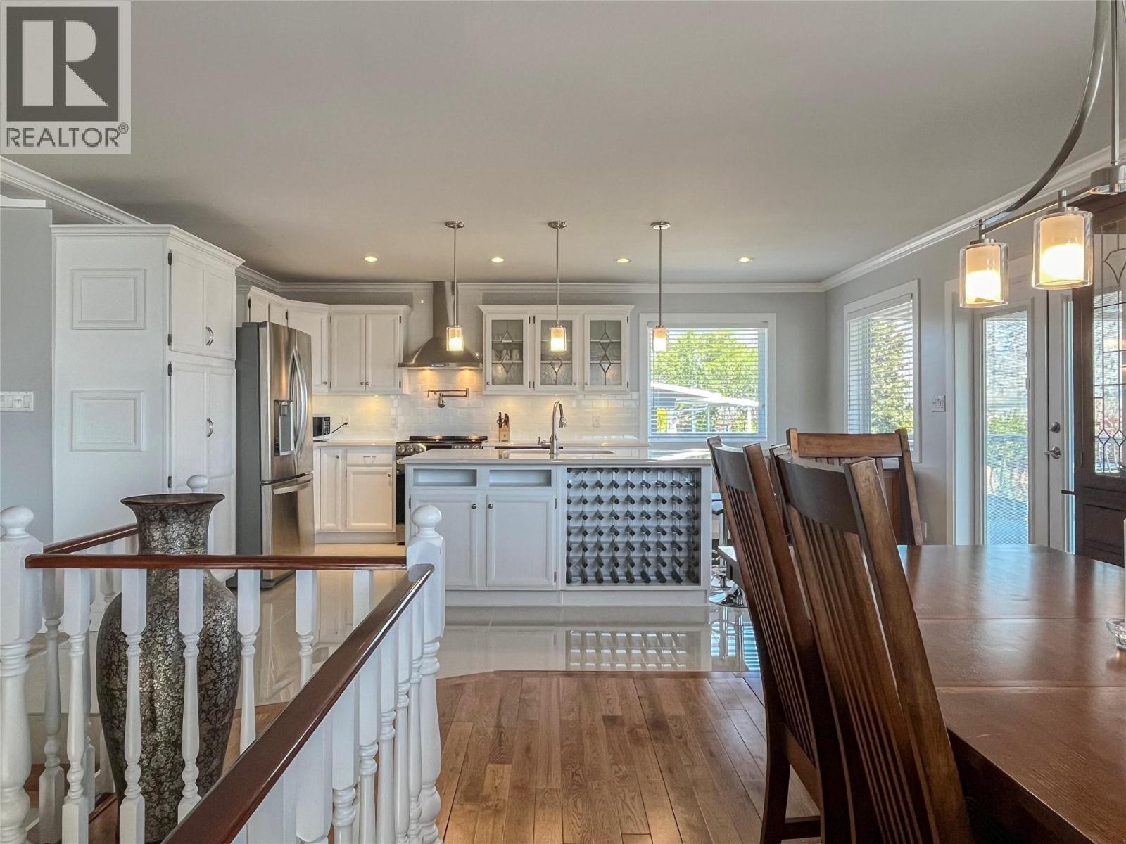 9106 Hummingbird Lane, Osoyoos