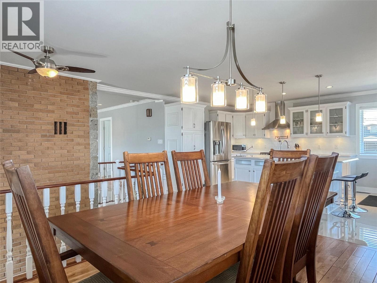 9106 Hummingbird Lane, Osoyoos