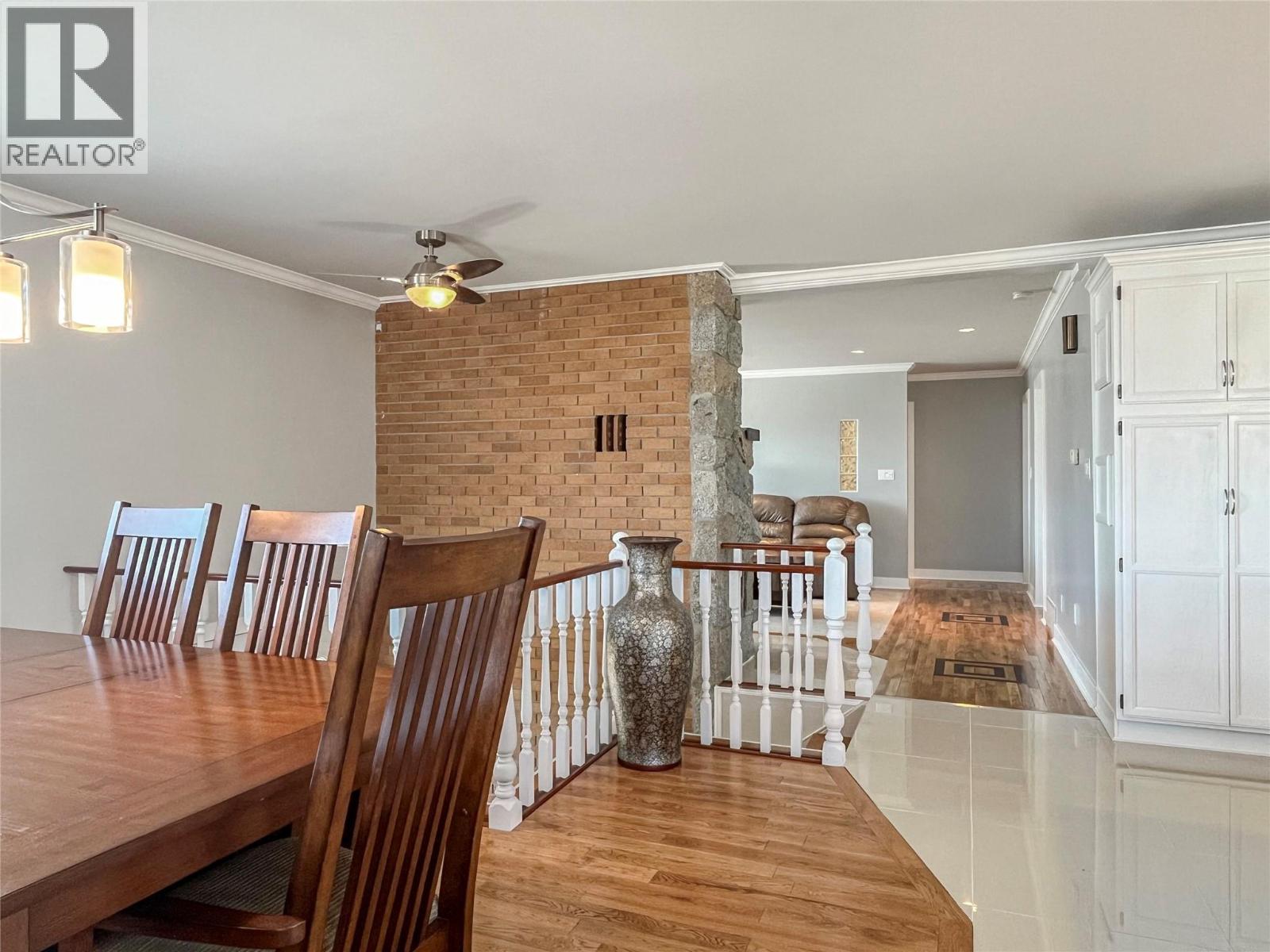 9106 Hummingbird Lane, Osoyoos