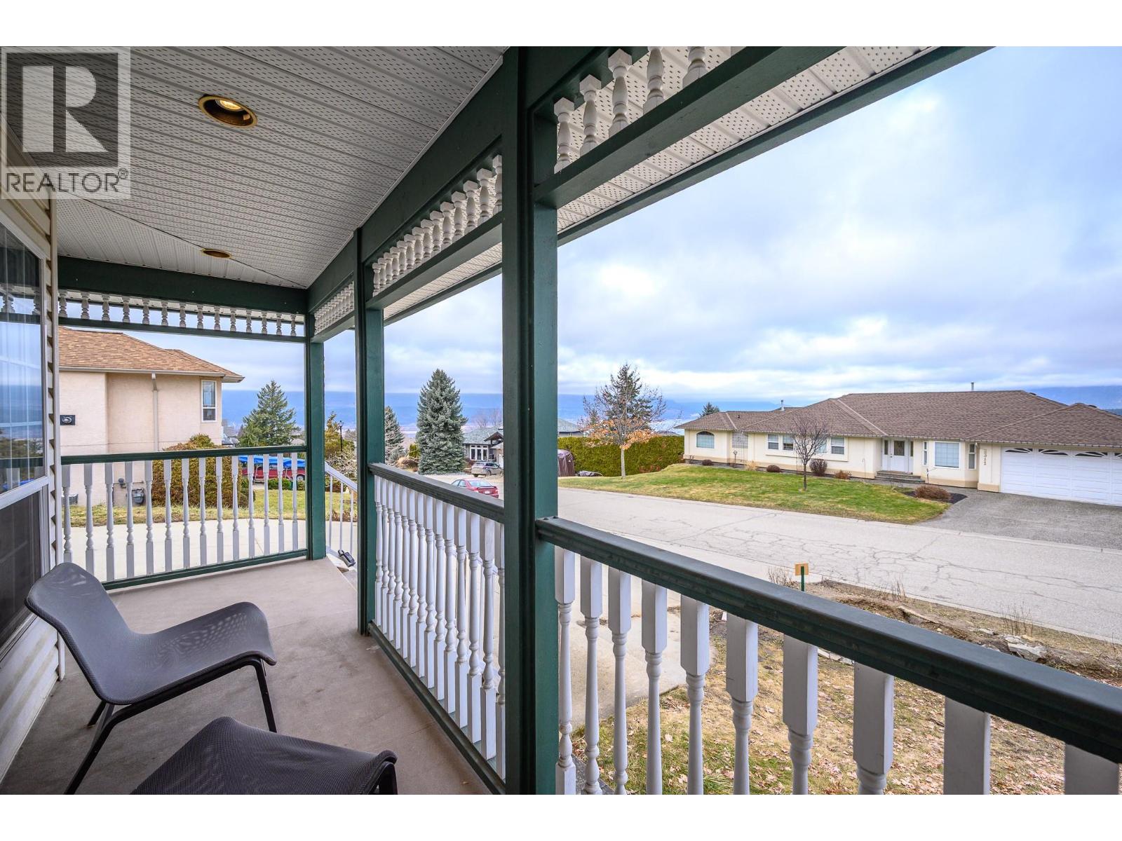 2320 4A Avenue SE, Salmon Arm