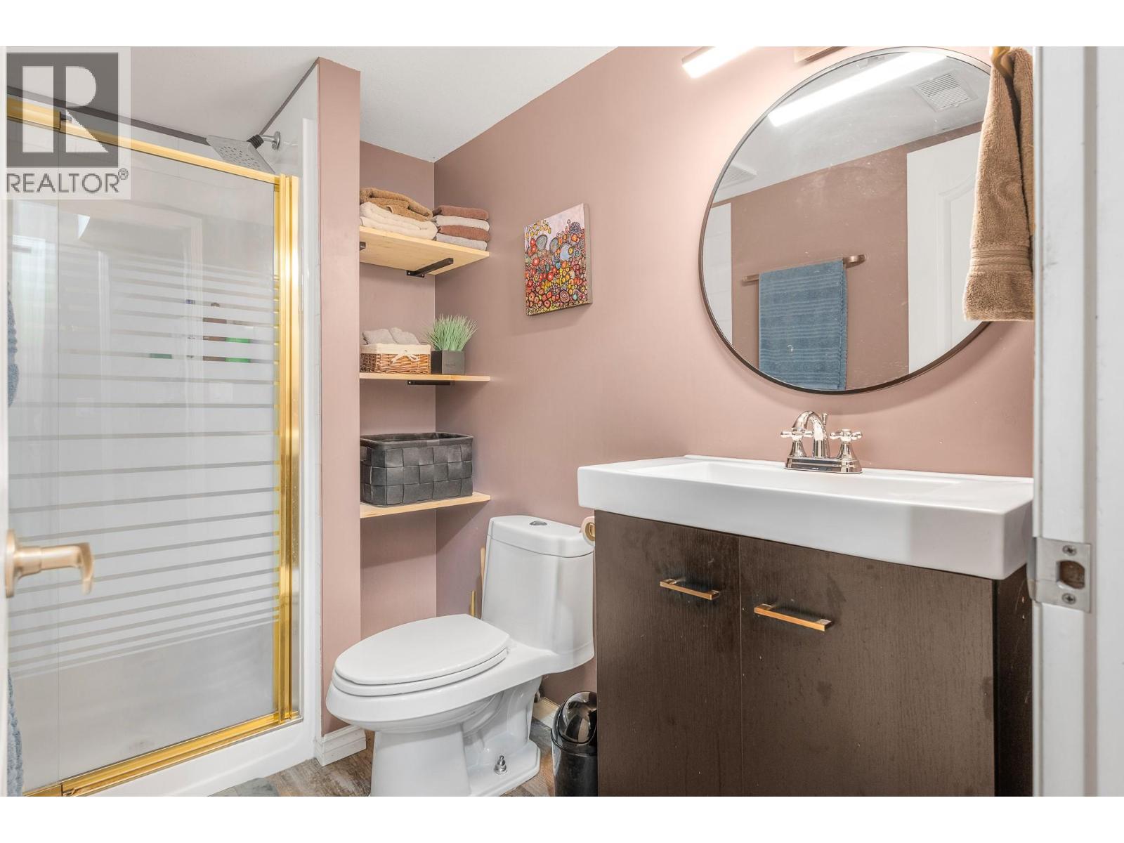 2320 4A Avenue SE, Salmon Arm