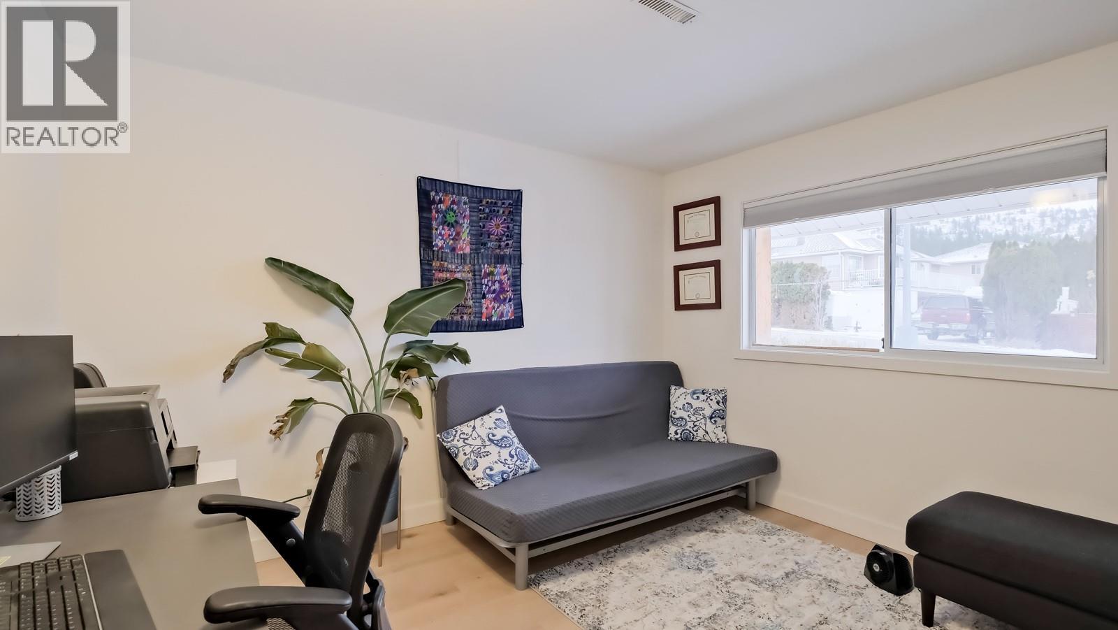 163 ROGERS Crescent, Penticton