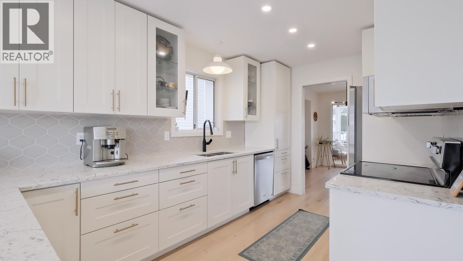 163 ROGERS Crescent, Penticton