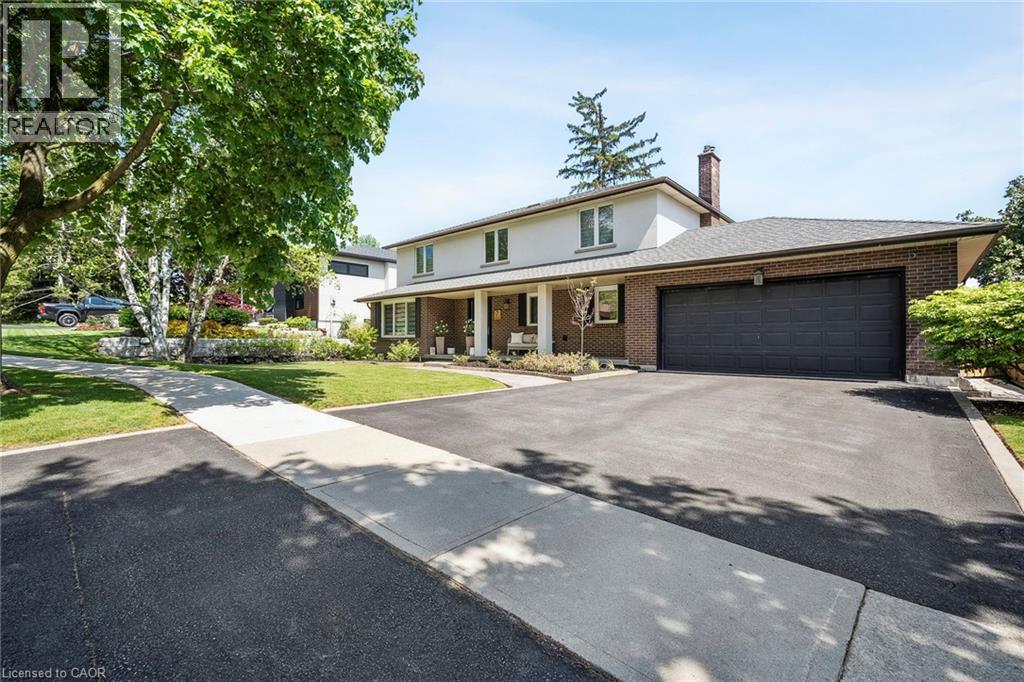 7 CARL Crescent - Photo 4 of 50, Waterdown, Ontario