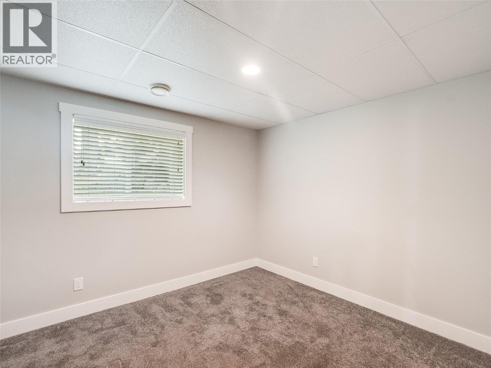 892 Waterloo Road, Castlegar