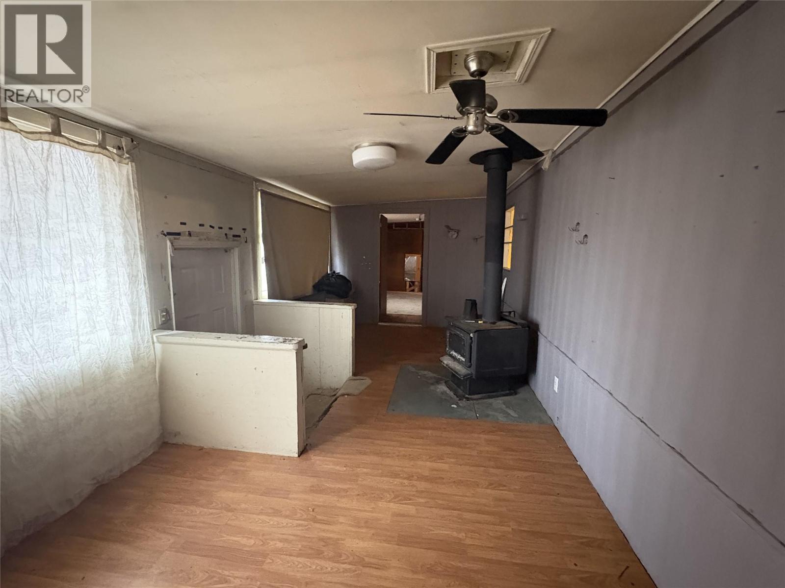 6896 WATSON  E DRIVE - 9