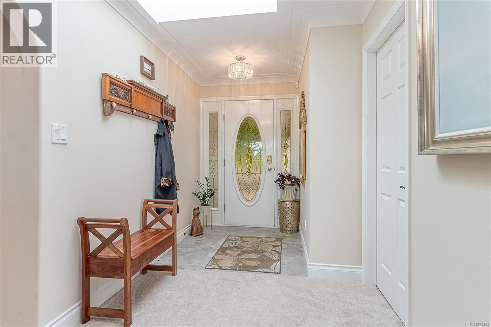 1089 College Dr, Nanaimo