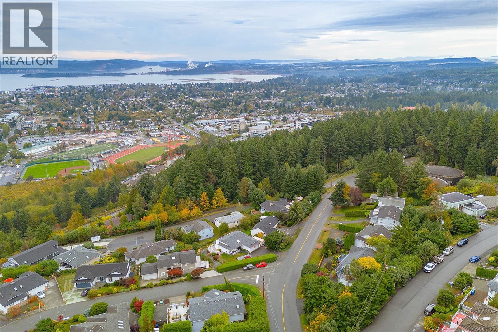 1089 College Dr, Nanaimo