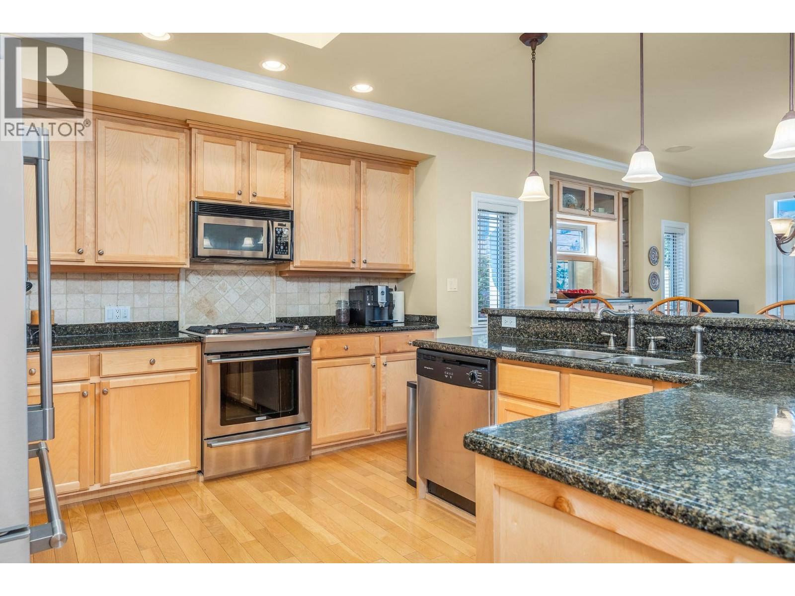 5 7769 Okanagan Landing Road, Vernon