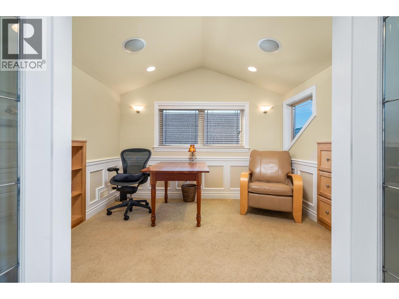 5 7769 Okanagan Landing Road, Vernon