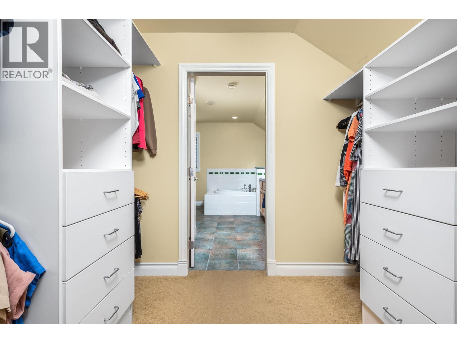 5 7769 Okanagan Landing Road, Vernon