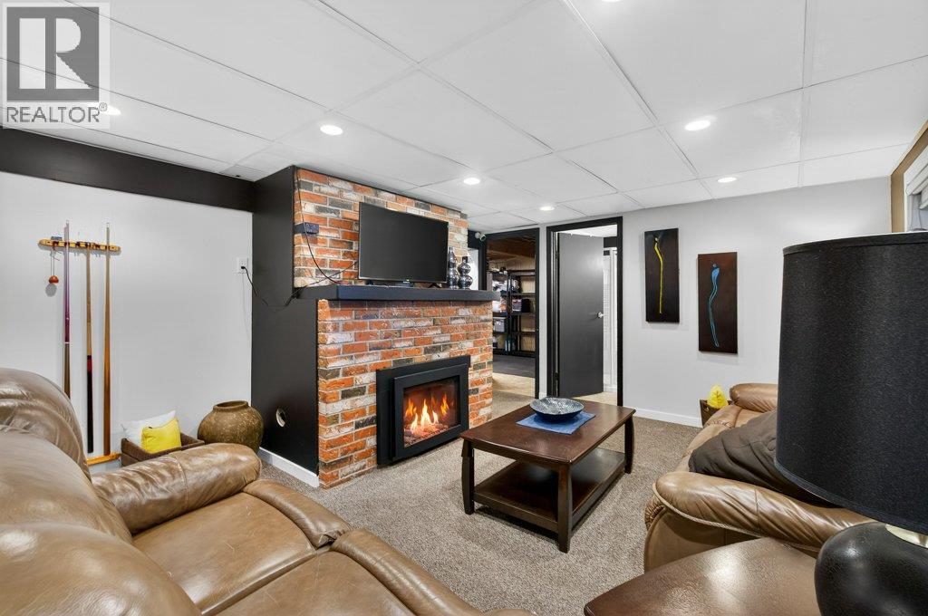 2622 Blind Bay Road, Blind Bay