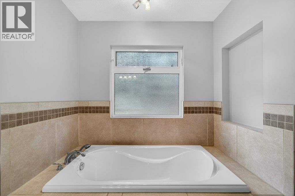 2622 Blind Bay Road - 34