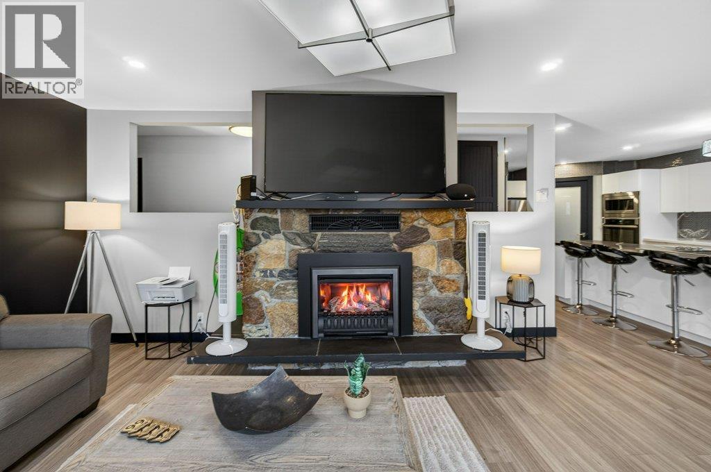 2622 Blind Bay Road, Blind Bay