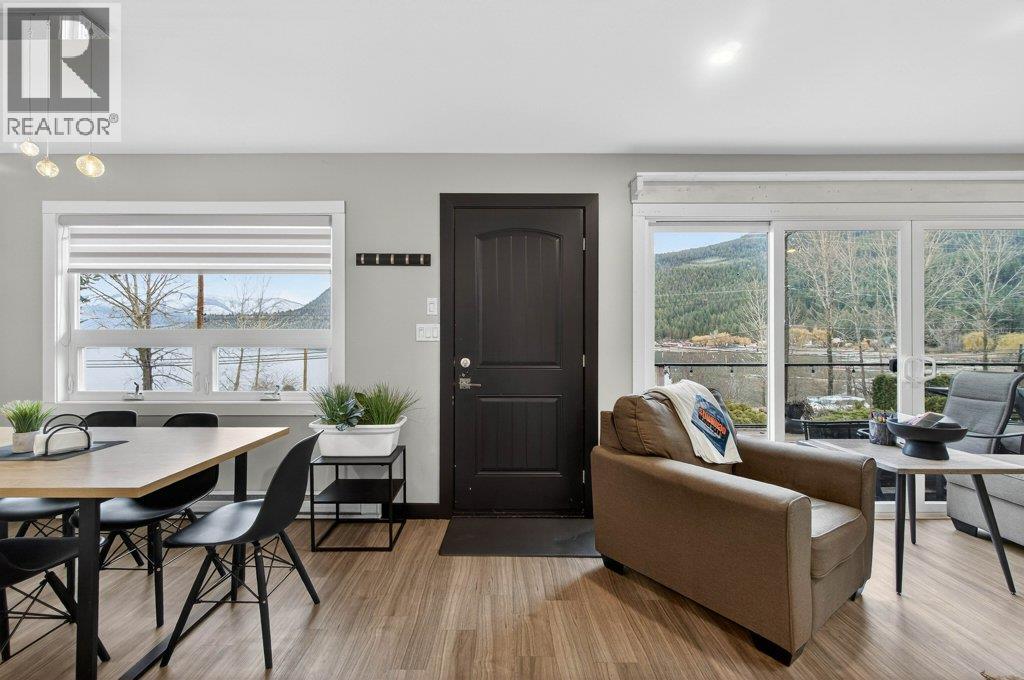 2622 Blind Bay Road, Blind Bay