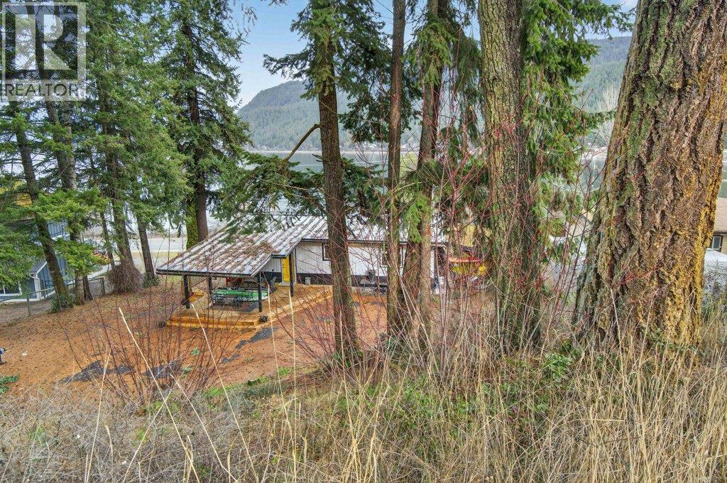 2622 Blind Bay Road - 66