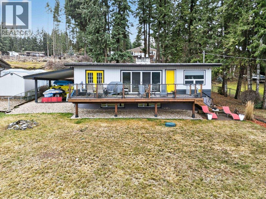 2622 Blind Bay Road, Blind Bay