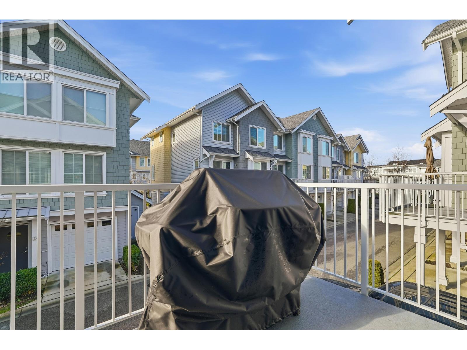 #20-5550 ADMIRAL Way, Ladner