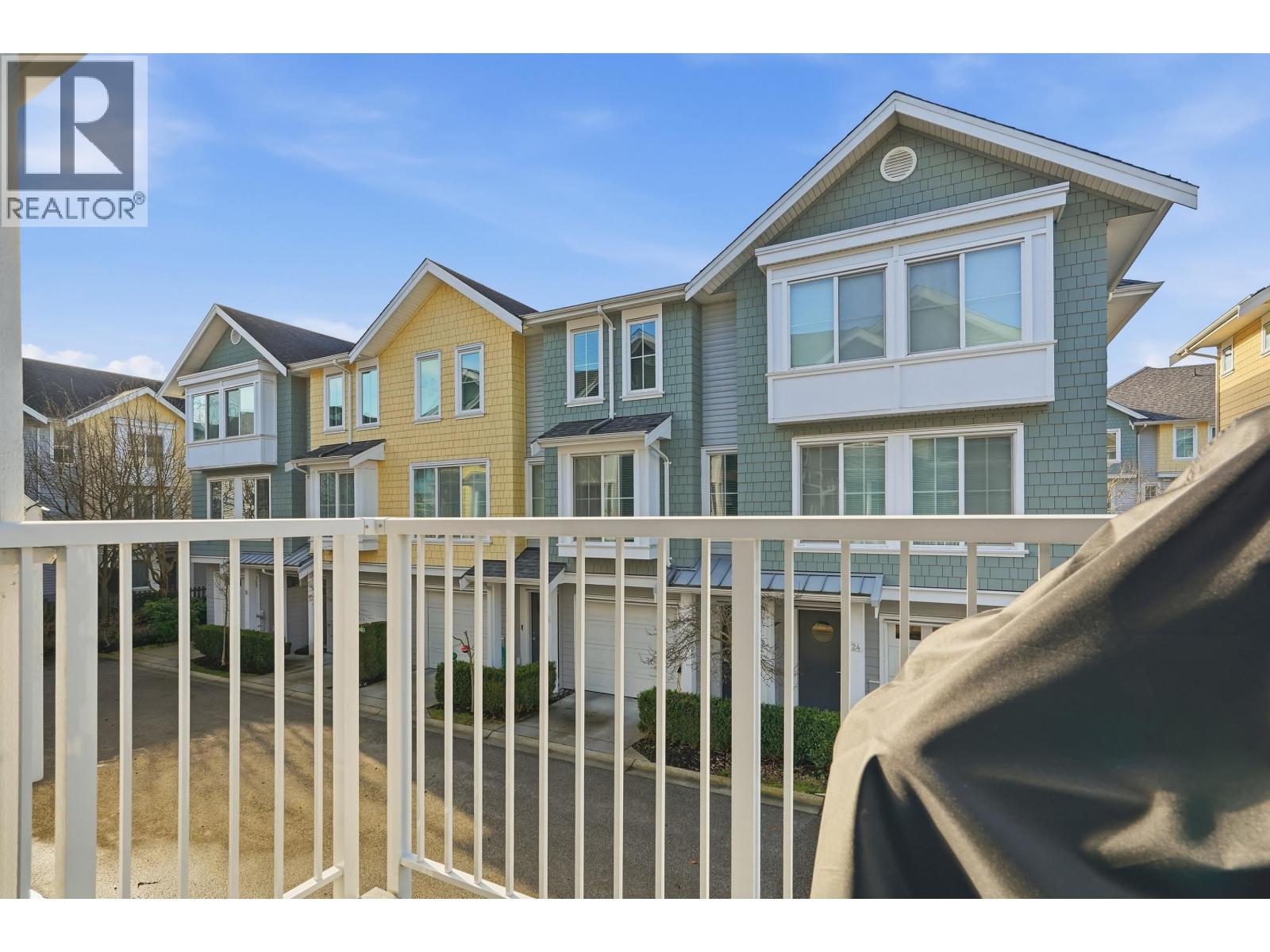 #20-5550 ADMIRAL Way, Ladner