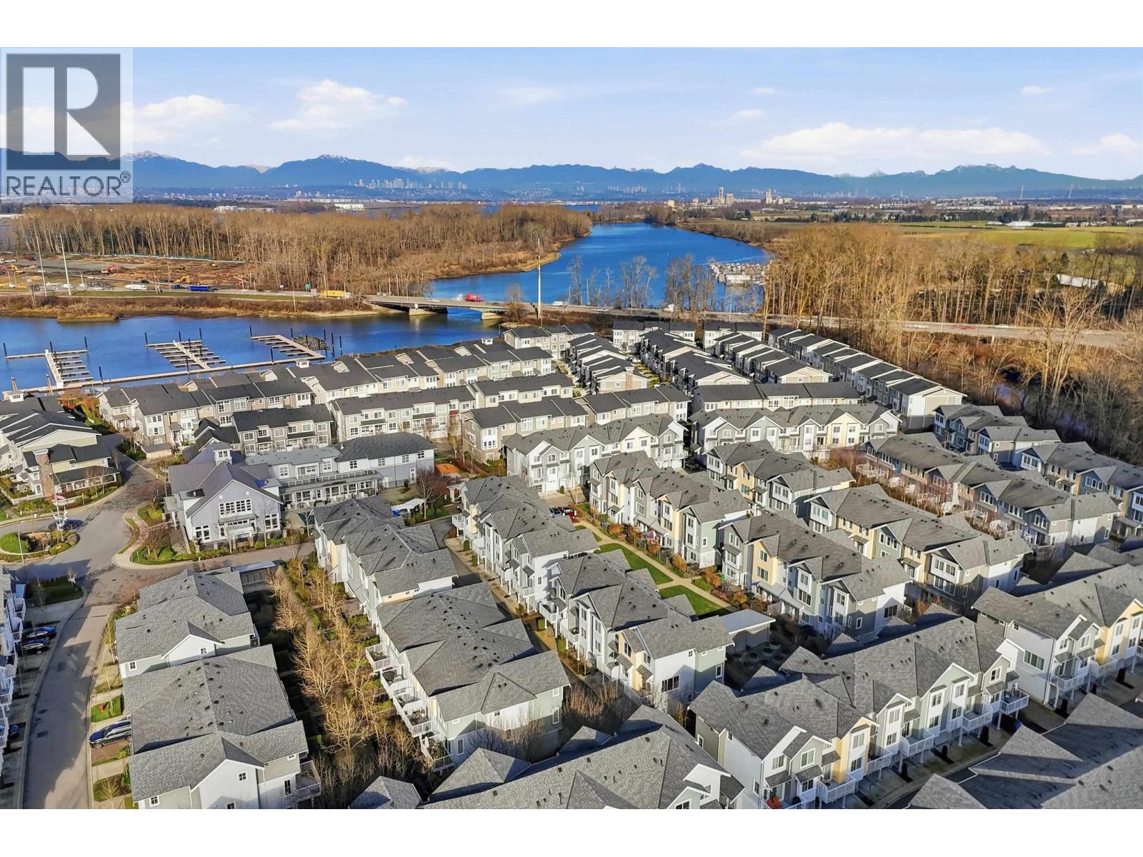 #20-5550 ADMIRAL Way, Ladner